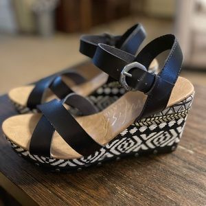 Blowfish Malibu 8.5 Wedge NWOT